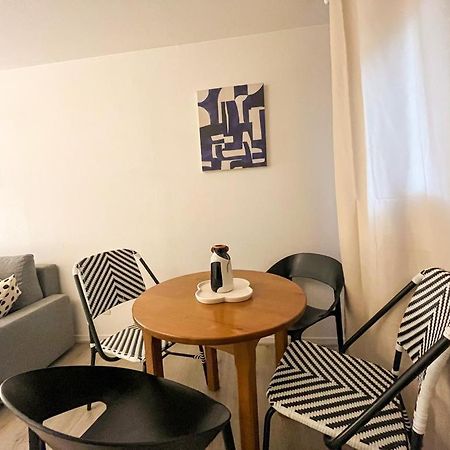 Suite Cobalt Villeurbanne Bagian luar foto